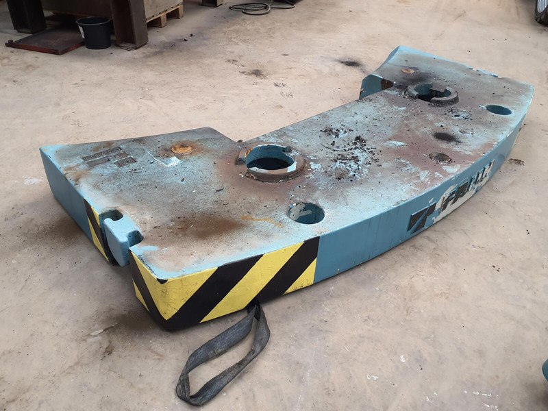 Faun ATF 60-3 counterweight 3.1 ton - 카운터 웨이트 건설기계 용 : 사진 2 Faun ATF 60-3 counterweight 3.1 ton - 카운터 웨이트 건설기계 용 : 사진 2