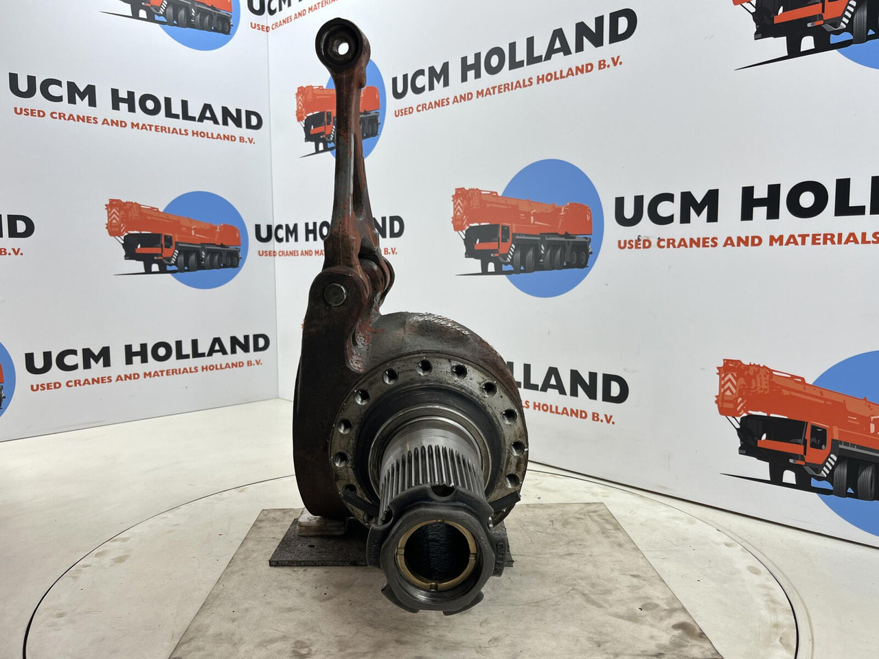 Grove GMK 3055 Steering knuckle 16 holes axle 3 right - 스티어링 너클 크레인 용 : 사진 2 Grove GMK 3055 Steering knuckle 16 holes axle 3 right - 스티어링 너클 크레인 용 : 사진 2