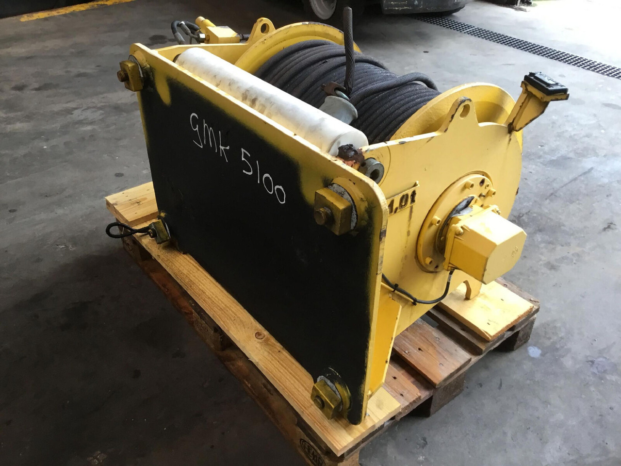 Grove GMK 5100 Auxiliary hoist - 윈치 모바일 크레인 용 : 사진 3 Grove GMK 5100 Auxiliary hoist - 윈치 모바일 크레인 용 : 사진 3