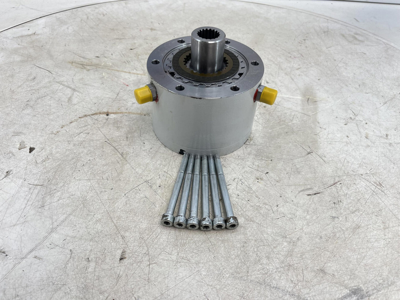 Grove GMK 5150 multiple-disk brake slewing gear - 스윙 모터 크레인 용 : 사진 1 Grove GMK 5150 multiple-disk brake slewing gear - 스윙 모터 크레인 용 : 사진 1
