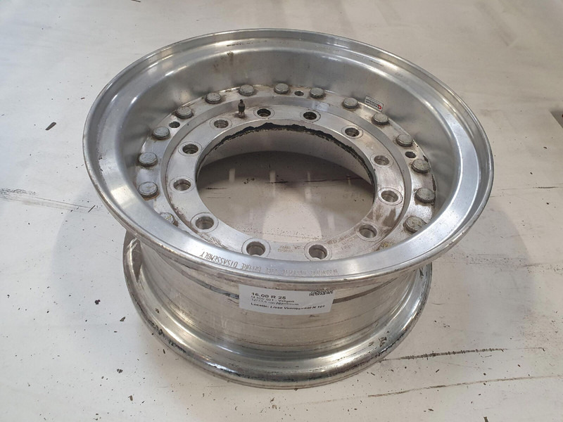 Grove Rim 445/95R25 12 13.2 2p Alu - 림 크레인 용 : 사진 1 Grove Rim 445/95R25 12 13.2 2p Alu - 림 크레인 용 : 사진 1