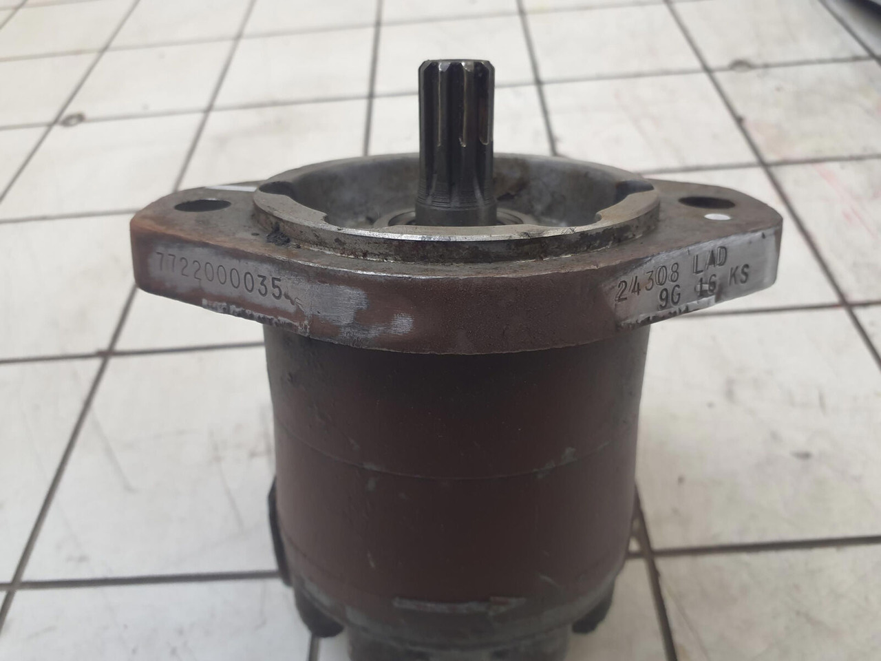 Grove steering pump - 스티어링 펌프 크레인 용 : 사진 5 Grove steering pump - 스티어링 펌프 크레인 용 : 사진 5