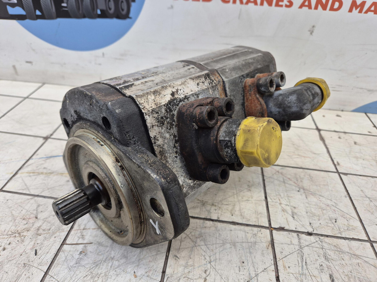 Haldex Barnes dual gear pump - 유압 펌프 모바일 크레인 용 : 사진 1 Haldex Barnes dual gear pump - 유압 펌프 모바일 크레인 용 : 사진 1