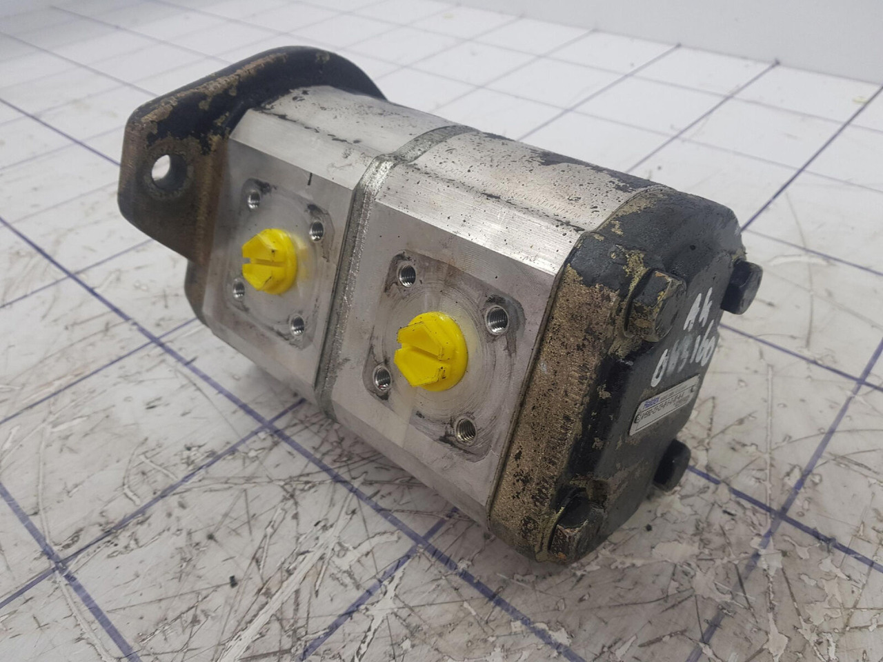 Haldex Haldex Barnes dual gear pump - 유압 펌프 크레인 용 : 사진 3 Haldex Haldex Barnes dual gear pump - 유압 펌프 크레인 용 : 사진 3