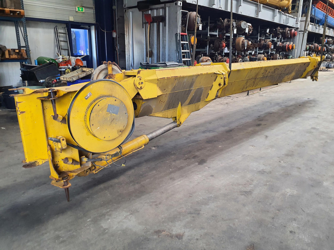 Krupp KMK 3050 jib - 크레인 붐 모바일 크레인 용 : 사진 1 Krupp KMK 3050 jib - 크레인 붐 모바일 크레인 용 : 사진 1