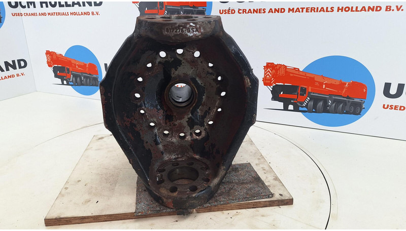 Liebherr 16 holes axle 1 - 스티어링 너클 크레인 용 : 사진 5 Liebherr 16 holes axle 1 - 스티어링 너클 크레인 용 : 사진 5