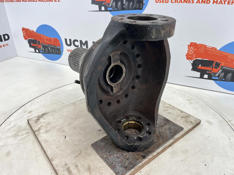Liebherr 16 holes axle 1 - 스티어링 너클 크레인 용 : 사진 4 Liebherr 16 holes axle 1 - 스티어링 너클 크레인 용 : 사진 4