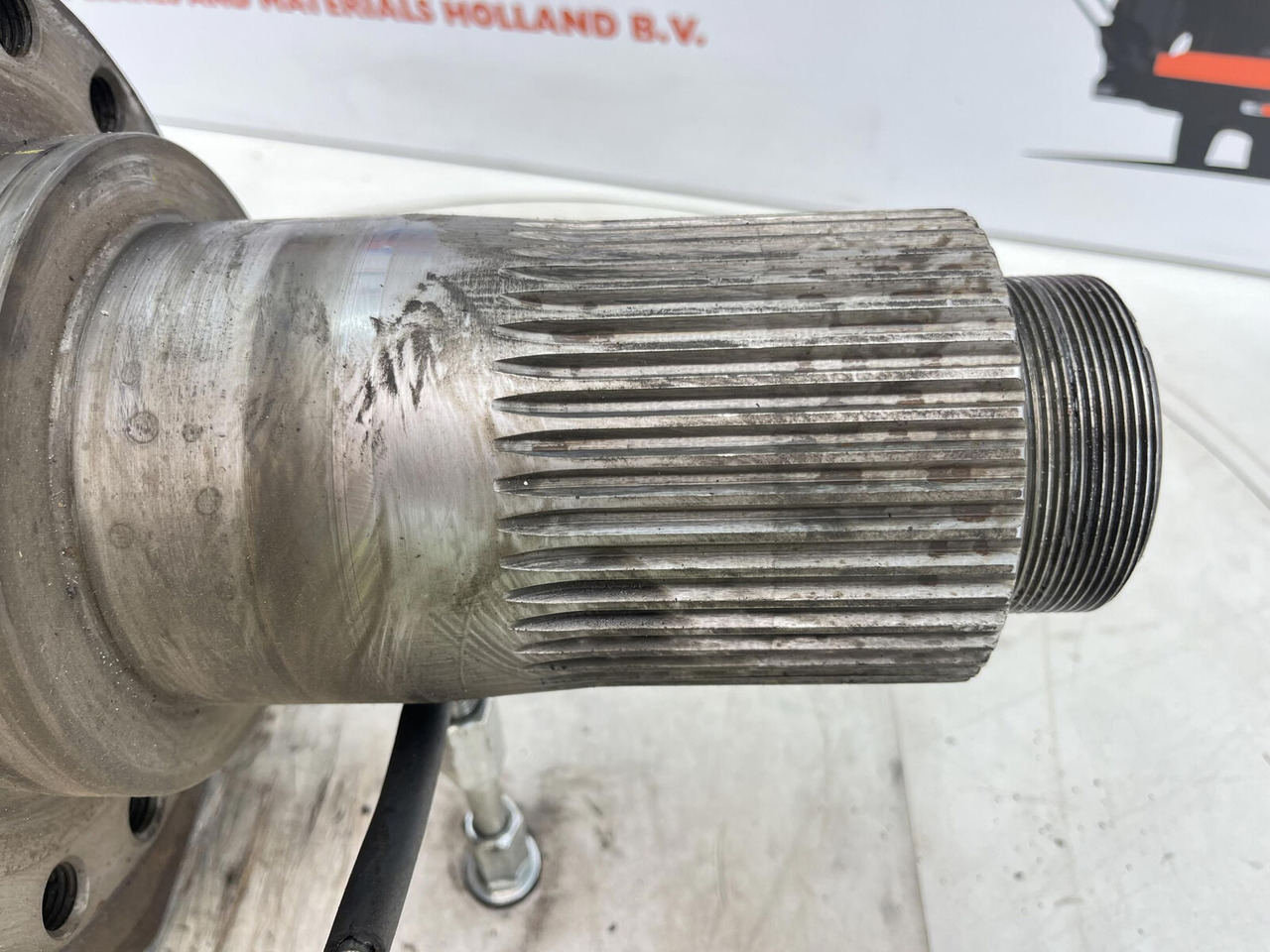 스티어링 너클 모바일 크레인 용 Liebherr LTM 1035 Steering knuckle 16 holes axle 1 : 사진 9 스티어링 너클 모바일 크레인 용 Liebherr LTM 1035 Steering knuckle 16 holes axle 1 : 사진 9