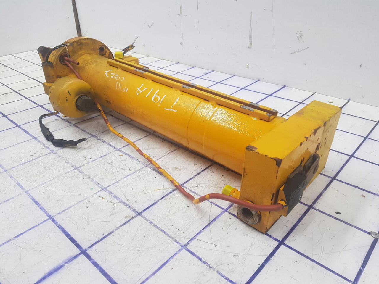 Liebherr LTM 1050-1 ballast extension ram - 유압 실린더 모바일 크레인 용 : 사진 3 Liebherr LTM 1050-1 ballast extension ram - 유압 실린더 모바일 크레인 용 : 사진 3