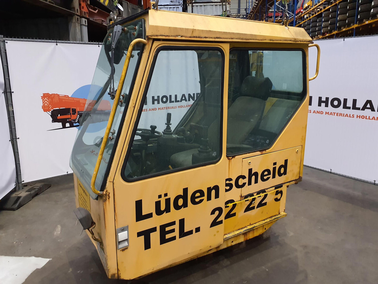 Liebherr LTM 1050 upper cabine - 운전실 크레인 용 : 사진 1 Liebherr LTM 1050 upper cabine - 운전실 크레인 용 : 사진 1