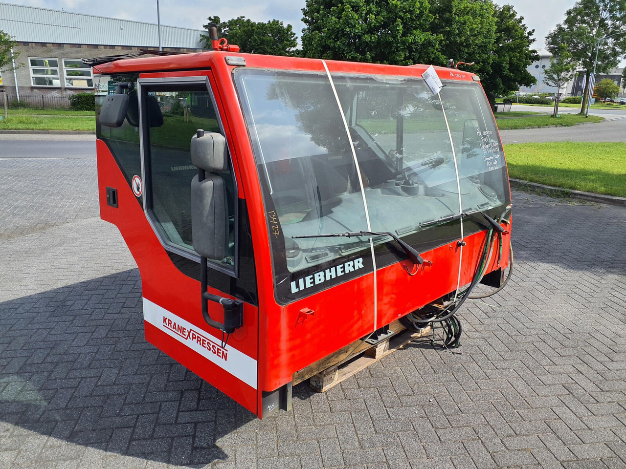 Liebherr LTM 1060-2 lower cabin - 운전실 모바일 크레인 용 : 사진 2 Liebherr LTM 1060-2 lower cabin - 운전실 모바일 크레인 용 : 사진 2