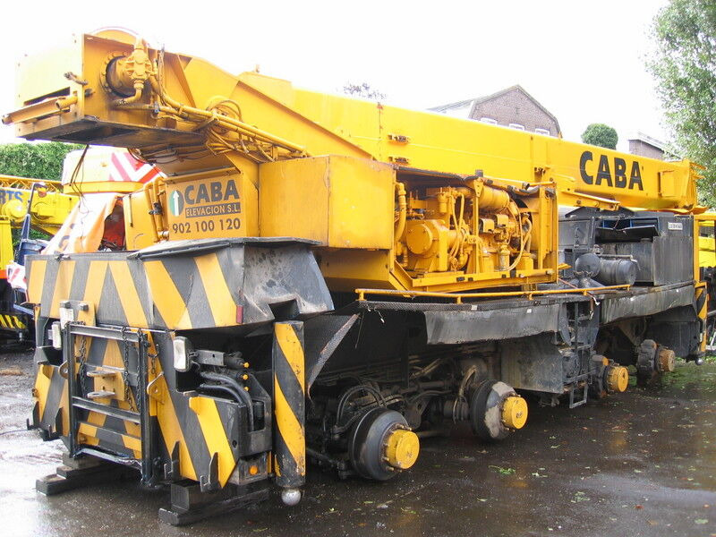Liebherr LTM 1060 for parts - 모바일 크레인 : 사진 2 Liebherr LTM 1060 for parts - 모바일 크레인 : 사진 2