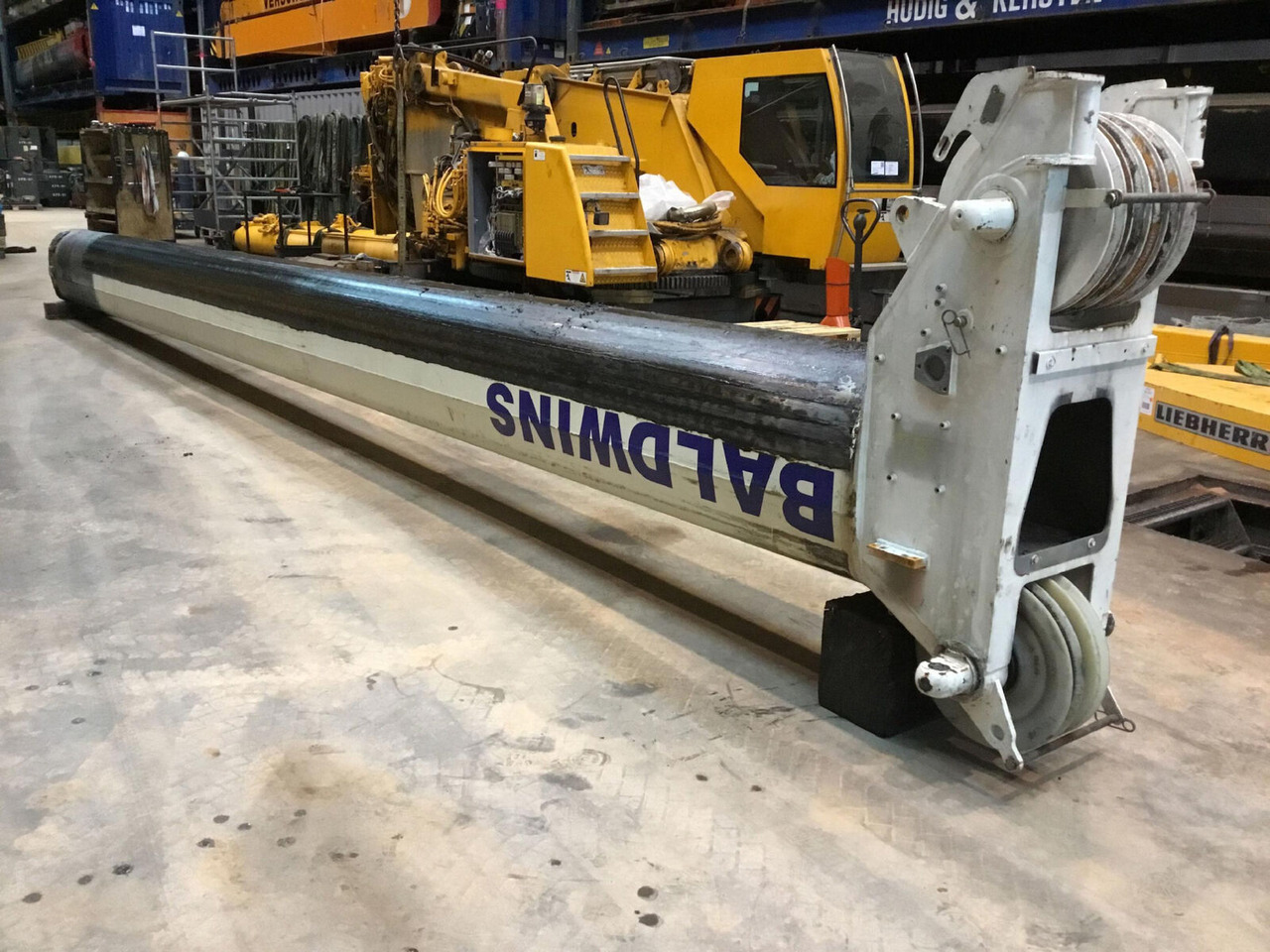 Liebherr LTM 1070-4.2 telescopic head section 5 - 크레인 붐 모바일 크레인 용 : 사진 1 Liebherr LTM 1070-4.2 telescopic head section 5 - 크레인 붐 모바일 크레인 용 : 사진 1