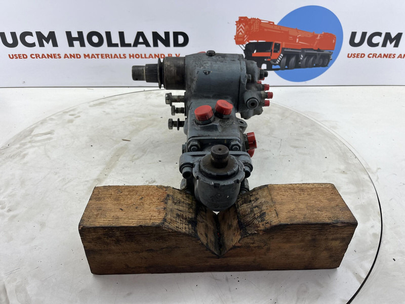 Liebherr LTM 1070 steering box - 스티어링 칼럼 크레인 용 : 사진 2 Liebherr LTM 1070 steering box - 스티어링 칼럼 크레인 용 : 사진 2