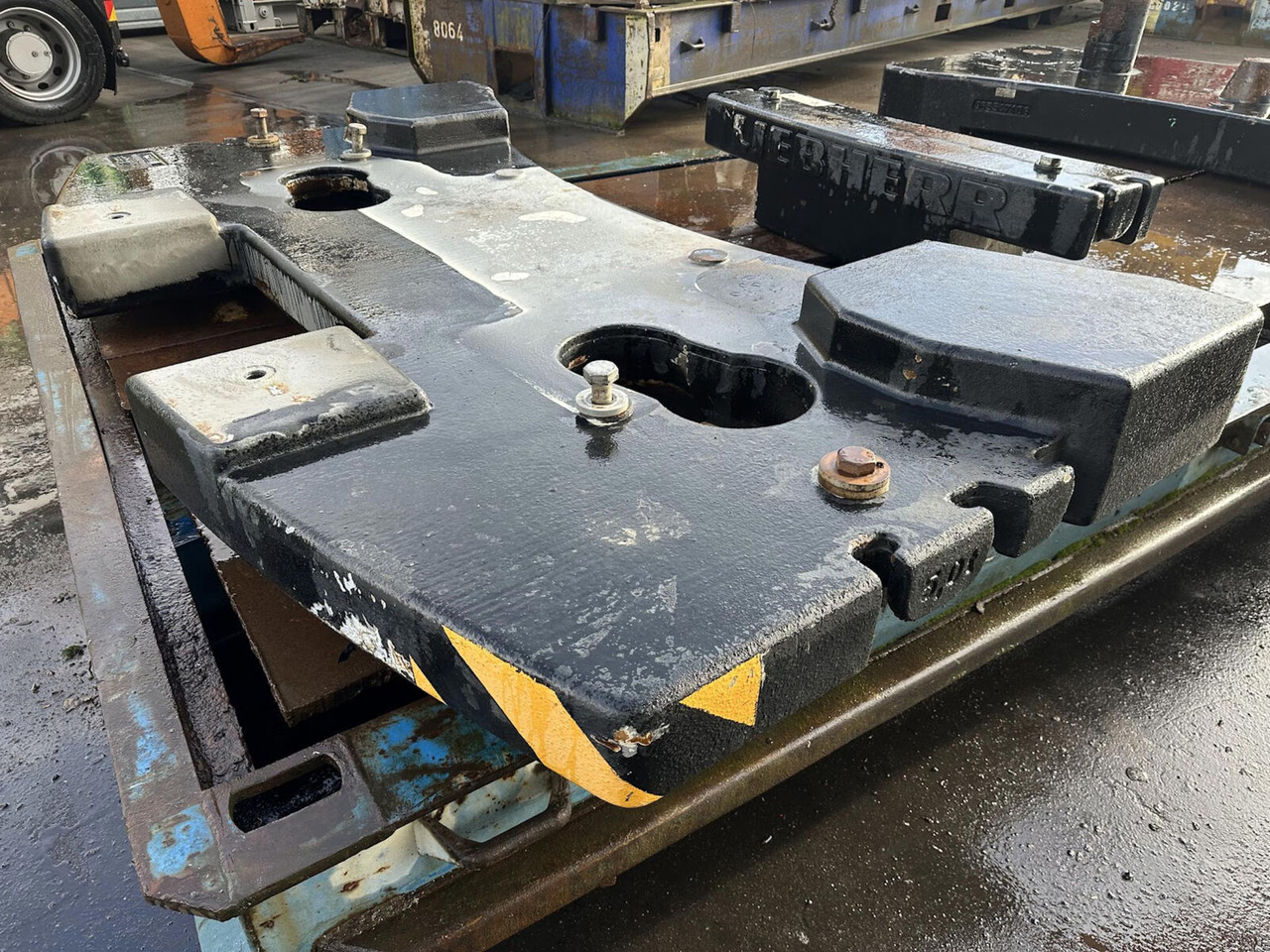 Liebherr LTM 1100-5.2 Counterweight 5 ton - 카운터 웨이트 모바일 크레인 용 : 사진 2 Liebherr LTM 1100-5.2 Counterweight 5 ton - 카운터 웨이트 모바일 크레인 용 : 사진 2