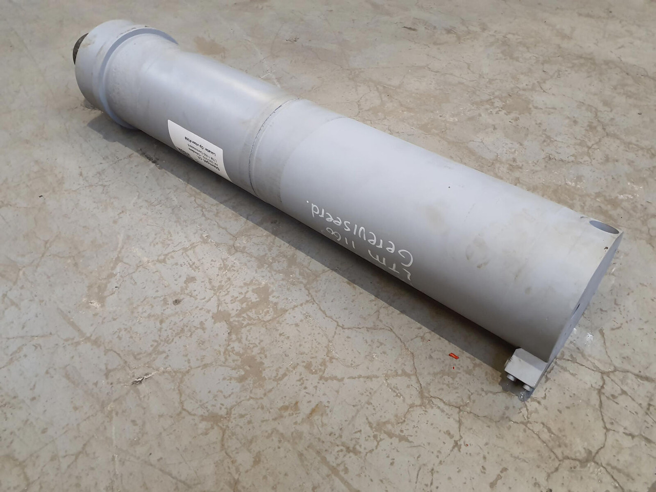 Liebherr LTM 1160 outrigger support cylinder front - 유압 실린더 모바일 크레인 용 : 사진 1 Liebherr LTM 1160 outrigger support cylinder front - 유압 실린더 모바일 크레인 용 : 사진 1