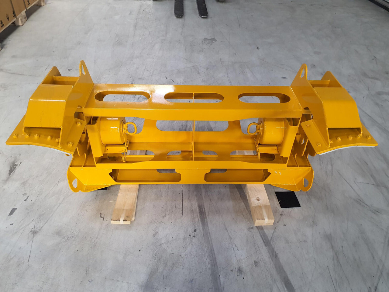 Liebherr LTM 1750-9.1 Luffing cylinder lifting device front - 보디 및 외관 모바일 크레인 용 : 사진 4 Liebherr LTM 1750-9.1 Luffing cylinder lifting device front - 보디 및 외관 모바일 크레인 용 : 사진 4