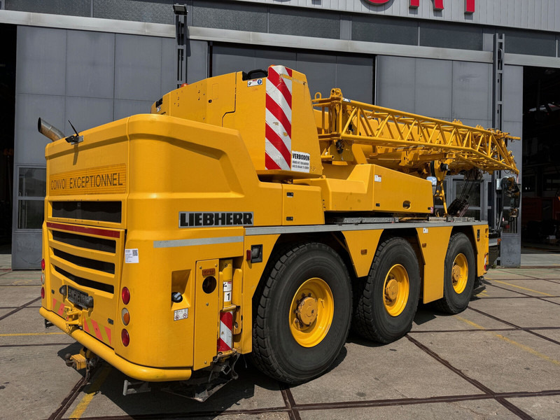 Liebherr Liebherr LTC 1050-3.1 - 전천후 지형 크레인 : 사진 4 Liebherr Liebherr LTC 1050-3.1 - 전천후 지형 크레인 : 사진 4