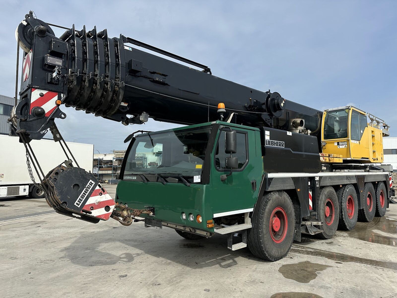 Liebherr Liebherr LTM 1130-5.1 - 전천후 지형 크레인 : 사진 2 Liebherr Liebherr LTM 1130-5.1 - 전천후 지형 크레인 : 사진 2