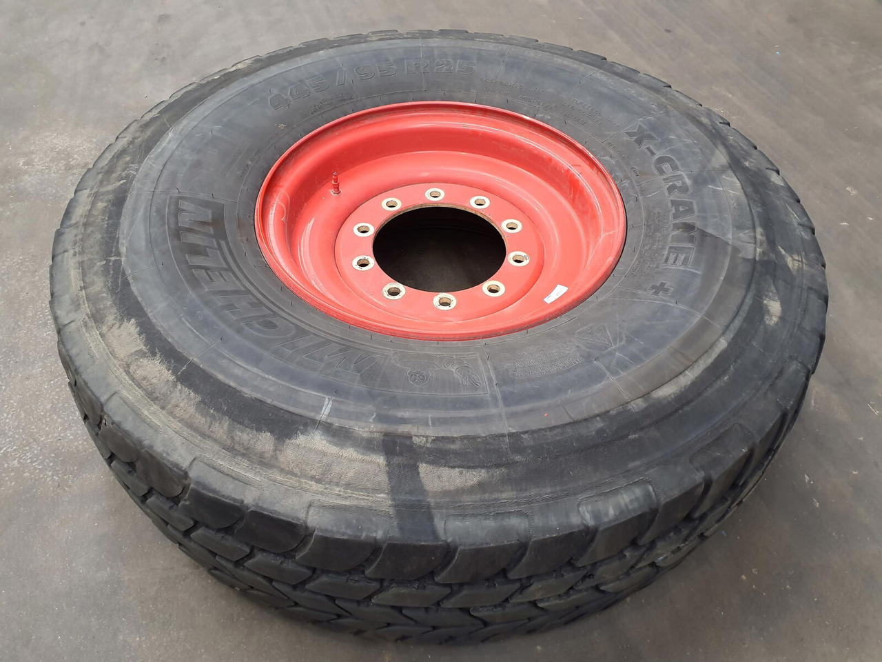 Michelin Wheel 445/95R25 10 12 1p - 휠 및 타이어 패키지 : 사진 1 Michelin Wheel 445/95R25 10 12 1p - 휠 및 타이어 패키지 : 사진 1