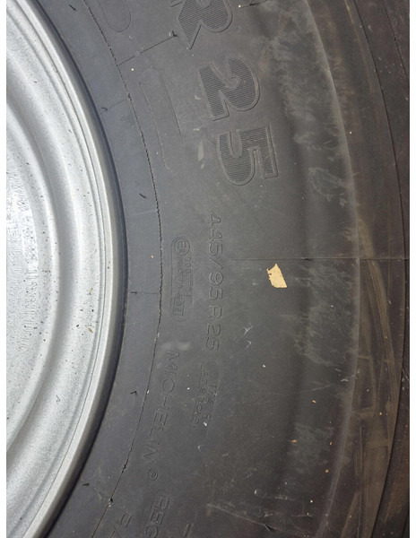 Michelin Wheel 445/95R25 10 12 1p - 휠 및 타이어 크레인 용 : 사진 4 Michelin Wheel 445/95R25 10 12 1p - 휠 및 타이어 크레인 용 : 사진 4