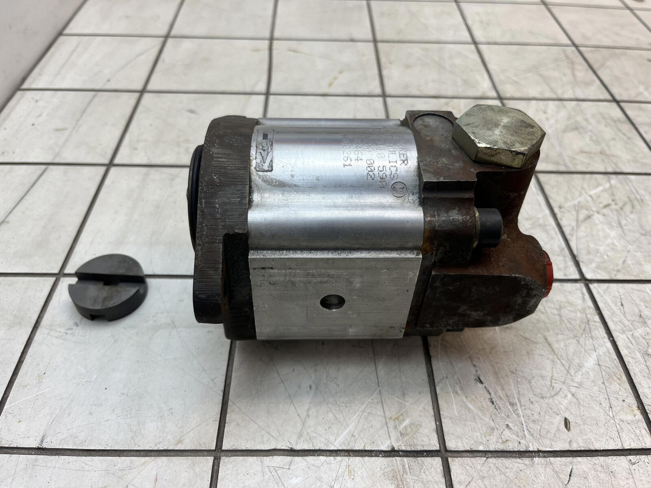 Parker Parker Hydraulics gear pump - 유압 펌프 크레인 용 : 사진 3 Parker Parker Hydraulics gear pump - 유압 펌프 크레인 용 : 사진 3