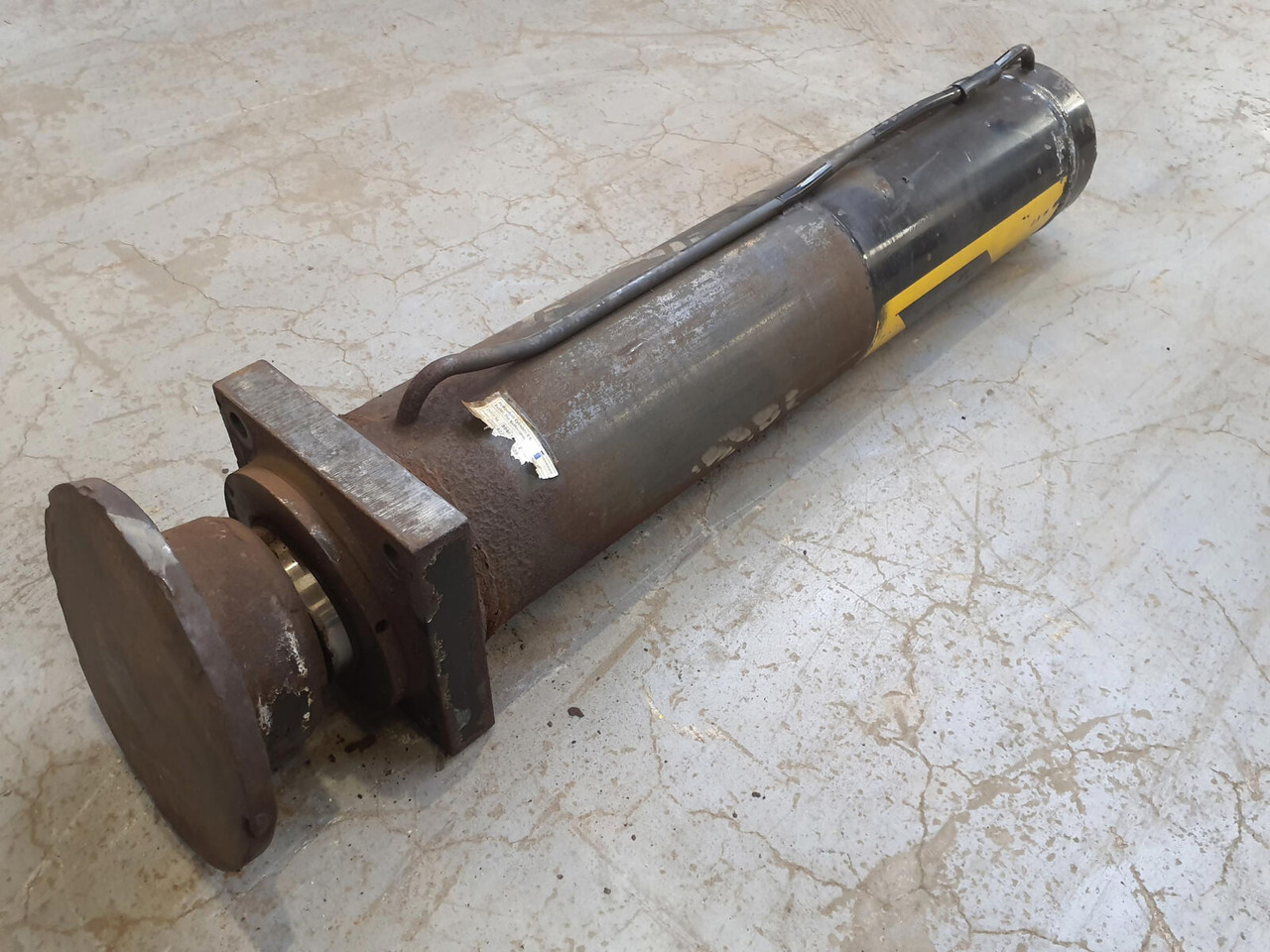 Spierings SK 598 Outrigger cylinder - 유압 실린더 갠트리 크레인 용 : 사진 2 Spierings SK 598 Outrigger cylinder - 유압 실린더 갠트리 크레인 용 : 사진 2