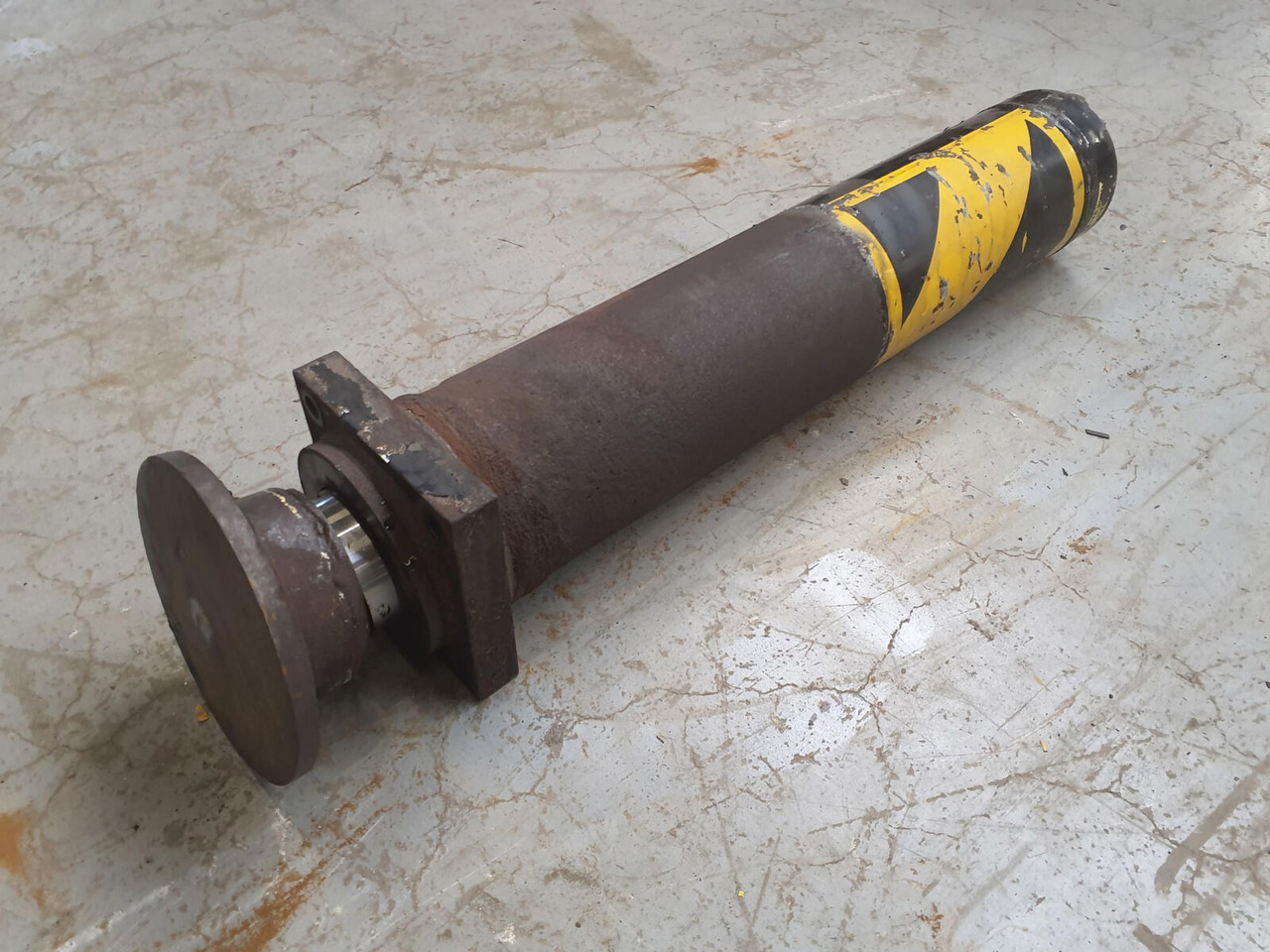 Spierings SK 598 Outrigger cylinder - 유압 실린더 모바일 크레인 용 : 사진 2 Spierings SK 598 Outrigger cylinder - 유압 실린더 모바일 크레인 용 : 사진 2