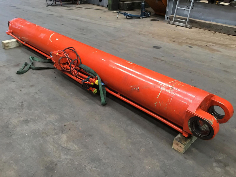 Terex AC 100 boom cylinder - 유압 실린더 크레인 용 : 사진 4 Terex AC 100 boom cylinder - 유압 실린더 크레인 용 : 사진 4