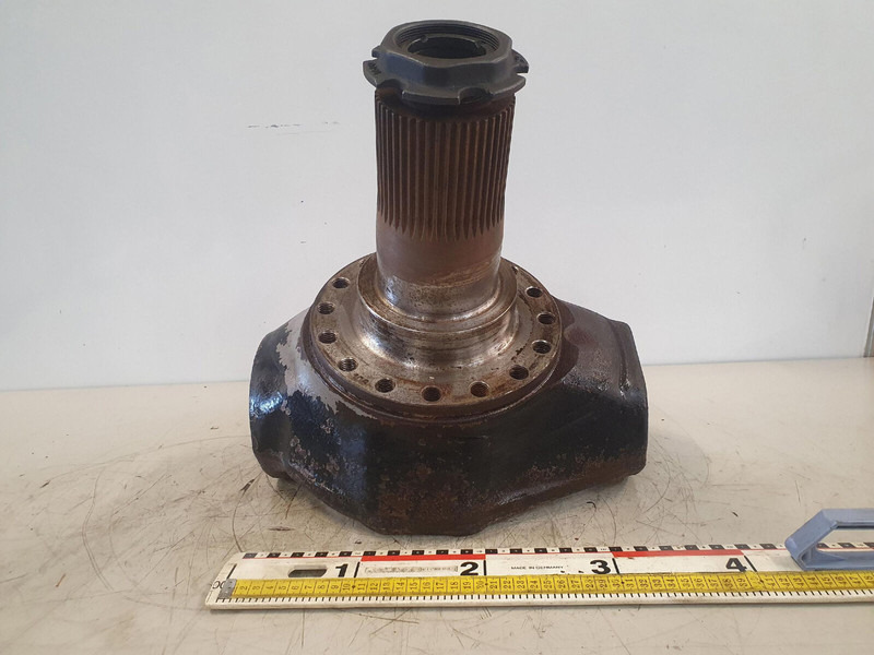 Terex AC 155 axle 2 steering knuckle 16 holes - 스티어링 너클 크레인 용 : 사진 1 Terex AC 155 axle 2 steering knuckle 16 holes - 스티어링 너클 크레인 용 : 사진 1