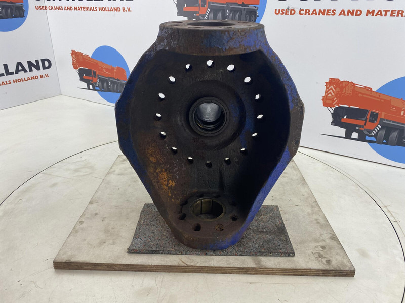 Terex AC 205 Steering knuckle 16 holes - 스티어링 너클 크레인 용 : 사진 5 Terex AC 205 Steering knuckle 16 holes - 스티어링 너클 크레인 용 : 사진 5