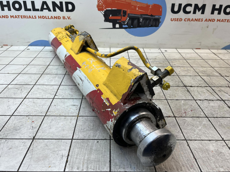 Terex AC 50 / AC 155 support cylinder front - 유압 실린더 크레인 용 : 사진 2 Terex AC 50 / AC 155 support cylinder front - 유압 실린더 크레인 용 : 사진 2