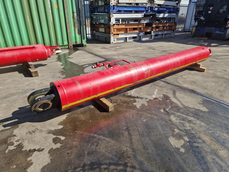 Terex AC 700 LUFFING CYLINDER right - 유압 실린더 크레인 용 : 사진 2 Terex AC 700 LUFFING CYLINDER right - 유압 실린더 크레인 용 : 사진 2