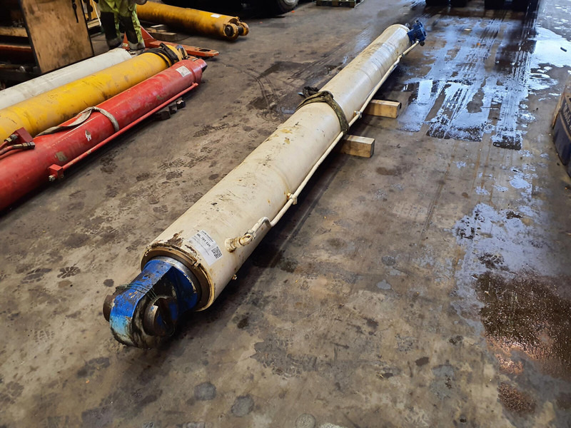 Terex HC 340 boom cylinder - 유압 실린더 크레인 용 : 사진 1 Terex HC 340 boom cylinder - 유압 실린더 크레인 용 : 사진 1