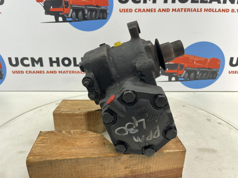 Terex PPM 480 ATT steering box - 스티어링 기어 크레인 용 : 사진 2 Terex PPM 480 ATT steering box - 스티어링 기어 크레인 용 : 사진 2