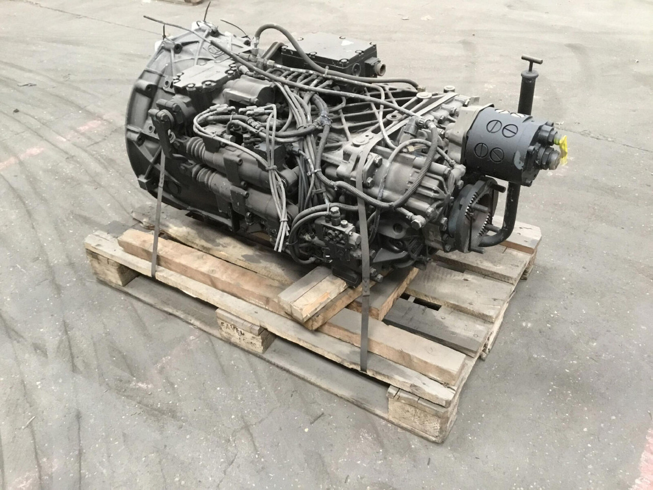 ZF ATF 60-4 gearbox EcoSplit 16-S-151 - 기어박스 모바일 크레인 용 : 사진 3 ZF ATF 60-4 gearbox EcoSplit 16-S-151 - 기어박스 모바일 크레인 용 : 사진 3
