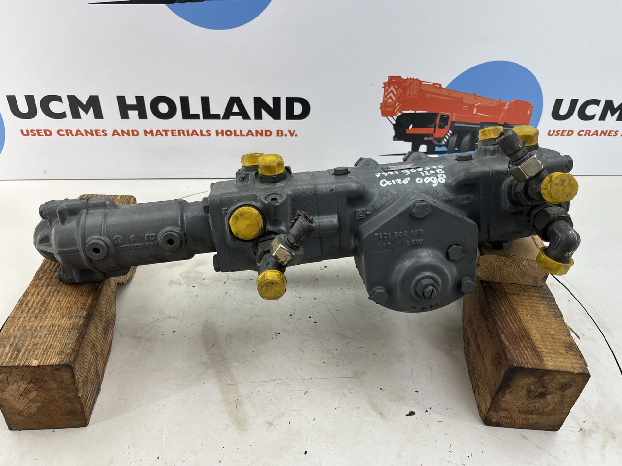 ZF LTM 1050-1 steering box - 스티어링 기어 모바일 크레인 용 : 사진 5 ZF LTM 1050-1 steering box - 스티어링 기어 모바일 크레인 용 : 사진 5
