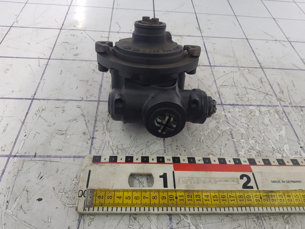 ZF ZF steering pump - 스티어링 펌프 크레인 용 : 사진 1 ZF ZF steering pump - 스티어링 펌프 크레인 용 : 사진 1