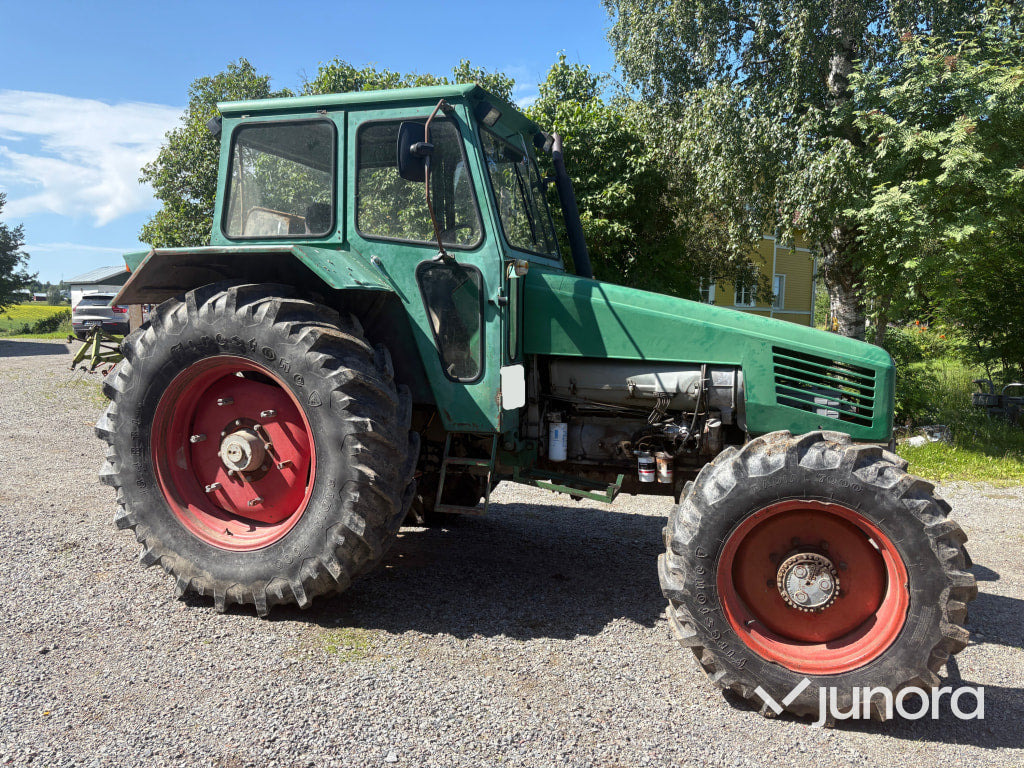 Deutz D 10006 A - 장궤형 트랙터 : 사진 5 Deutz D 10006 A - 장궤형 트랙터 : 사진 5