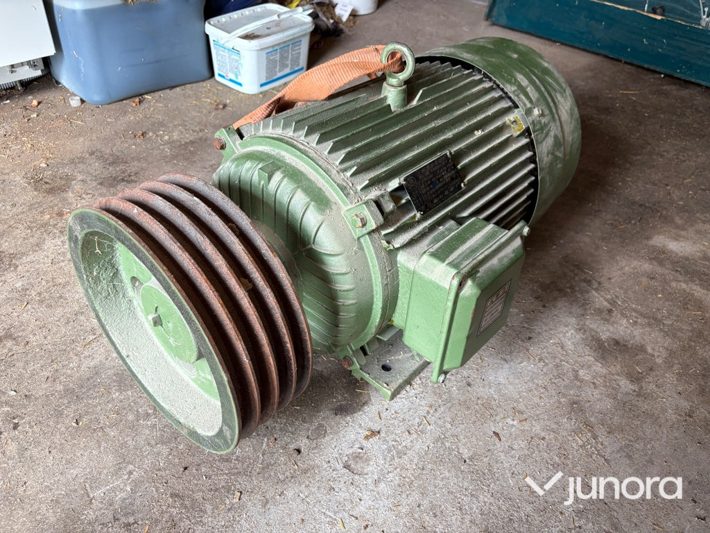 Elmotor - Trefas Asynkronmotor - 발전기 세트 : 사진 5 Elmotor - Trefas Asynkronmotor - 발전기 세트 : 사진 5