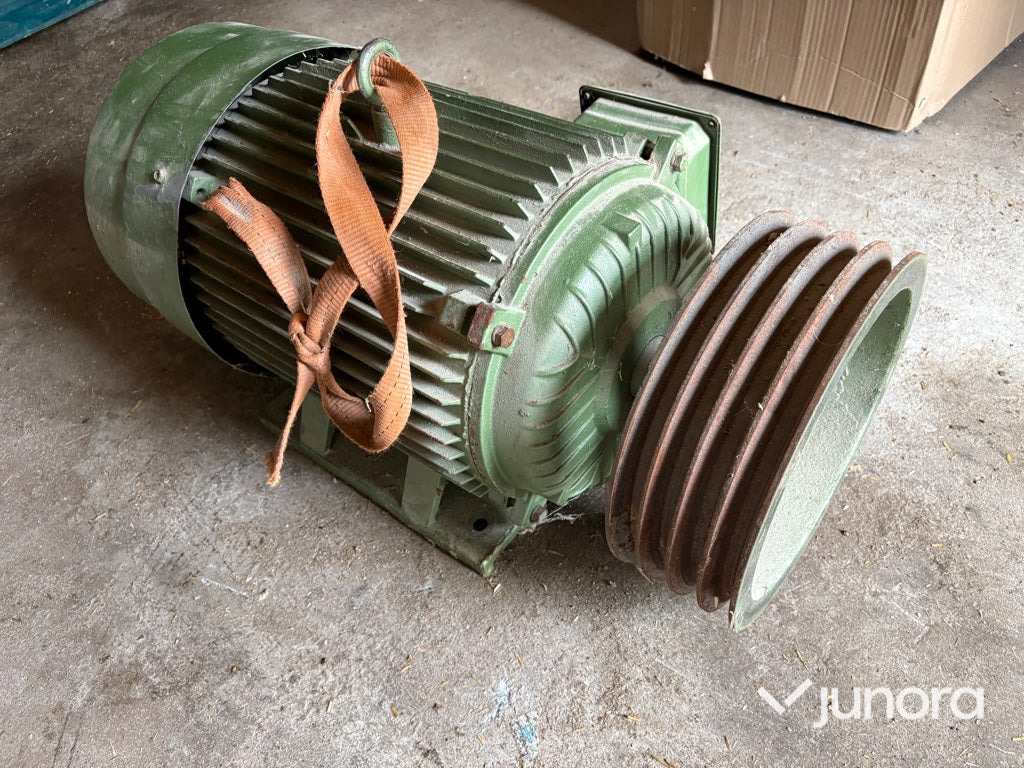 Elmotor - Trefas Asynkronmotor - 발전기 세트 : 사진 3 Elmotor - Trefas Asynkronmotor - 발전기 세트 : 사진 3