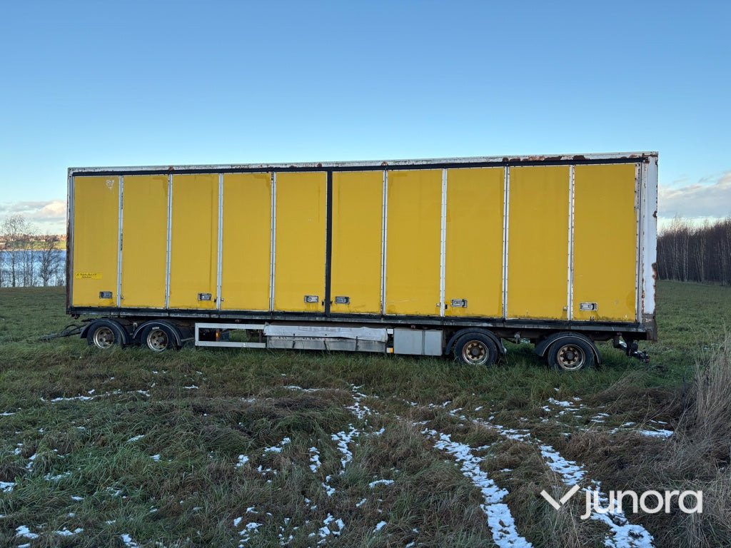 Lastbilssläp - BRIAB SBLB4S—36-124 - 밀폐형 박스 트레일러 : 사진 2 Lastbilssläp - BRIAB SBLB4S—36-124 - 밀폐형 박스 트레일러 : 사진 2