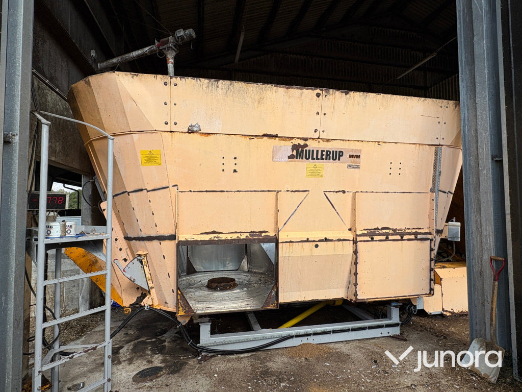 Mullrup Fodermixer - 목초 믹서 : 사진 1 Mullrup Fodermixer - 목초 믹서 : 사진 1