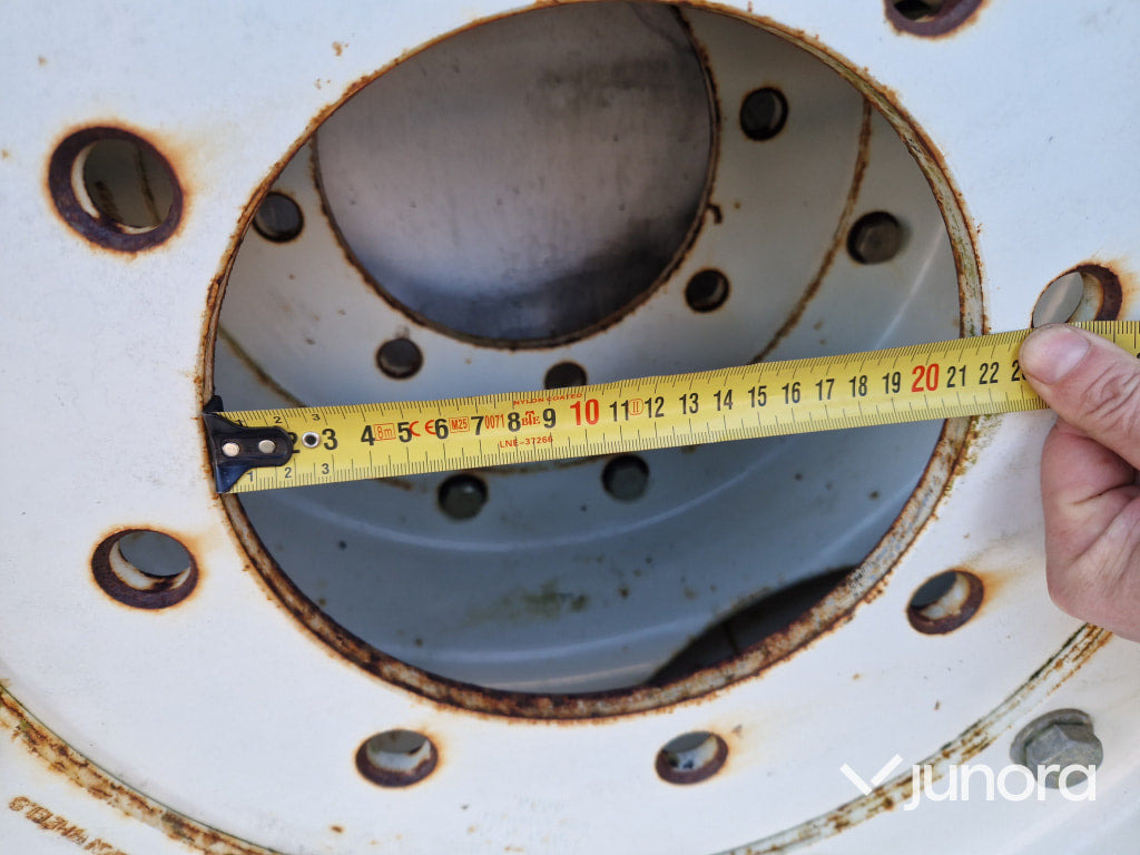 Radodlingshjul - Case - 휠 및 타이어 패키지 농업용 기계 용 : 사진 4 Radodlingshjul - Case - 휠 및 타이어 패키지 농업용 기계 용 : 사진 4