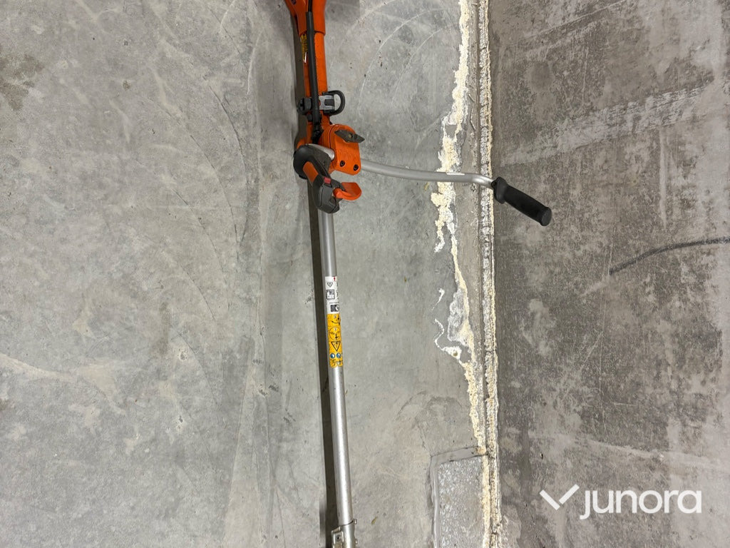 Röjsåg - Husqvarna, 545FX, 4st - 정원 모어 : 사진 4 Röjsåg - Husqvarna, 545FX, 4st - 정원 모어 : 사진 4