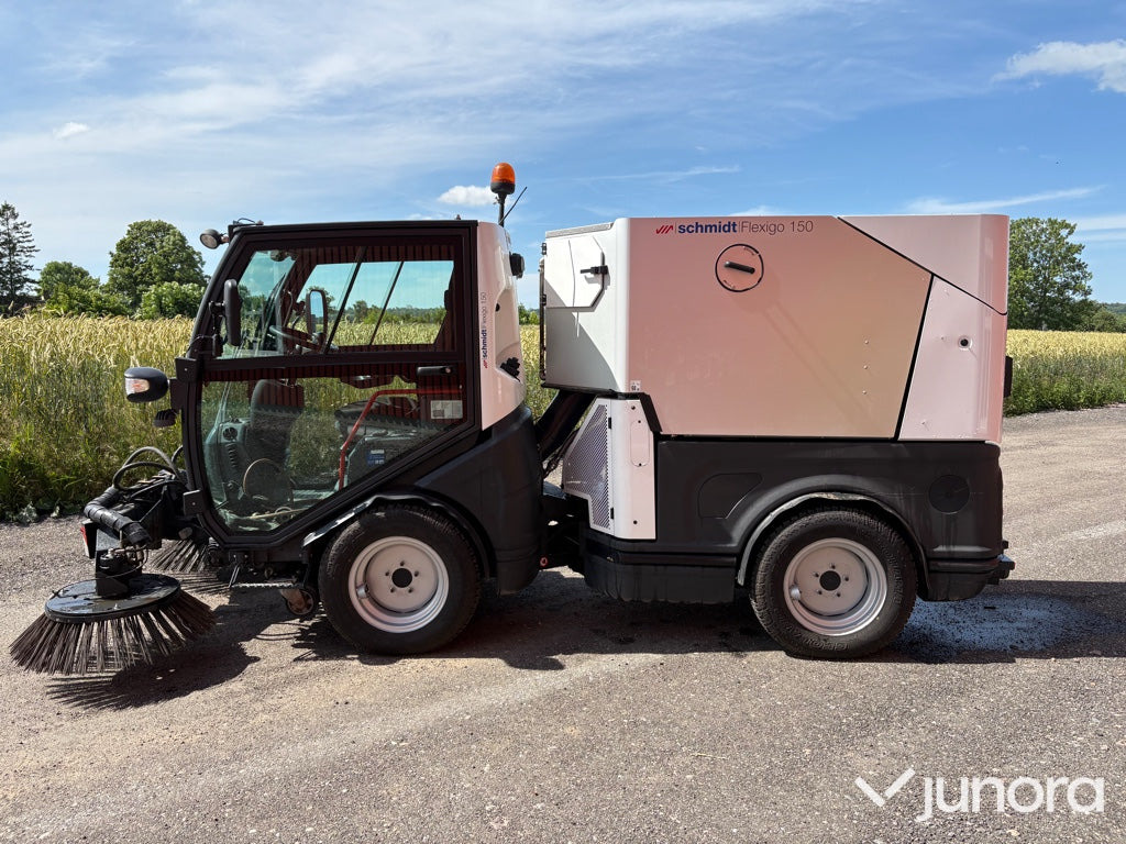 SCHMIDT Flexigo 150 - 거리 청소 차량 : 사진 3 SCHMIDT Flexigo 150 - 거리 청소 차량 : 사진 3
