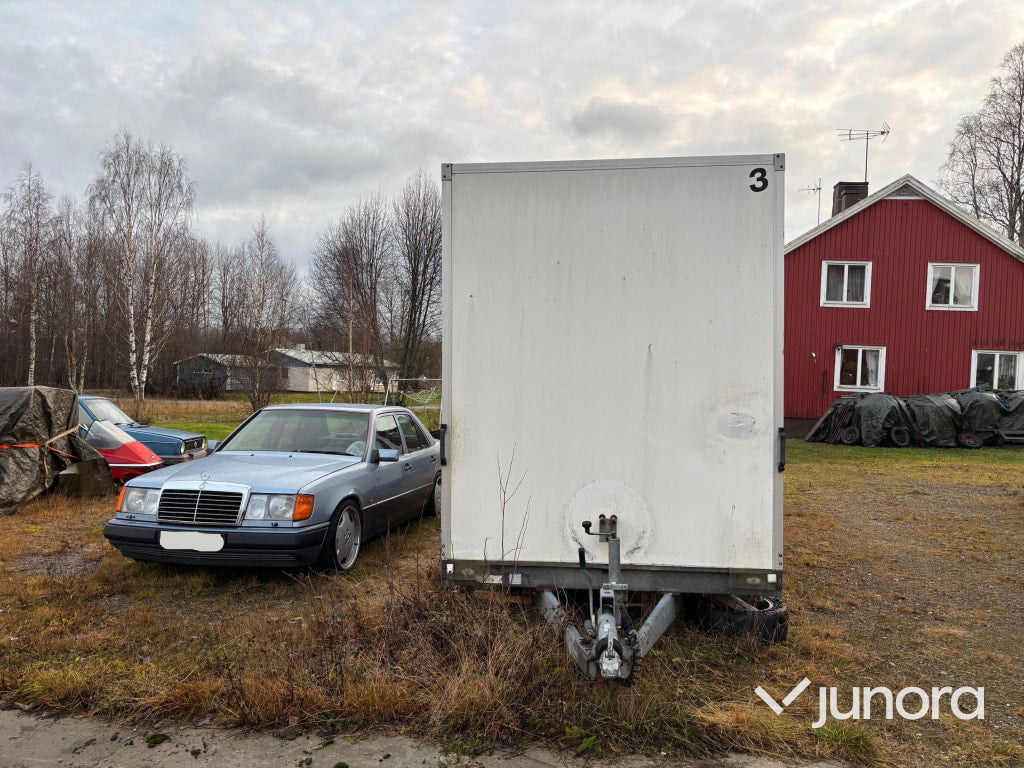 Skåpsläp - Hapert K - 밀폐형 박스 트레일러 : 사진 2 Skåpsläp - Hapert K - 밀폐형 박스 트레일러 : 사진 2