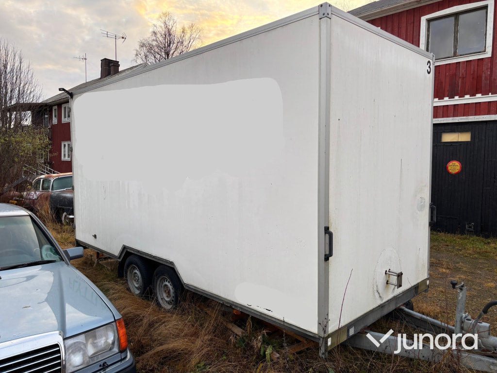 Skåpsläp - Hapert K - 밀폐형 박스 트레일러 : 사진 4 Skåpsläp - Hapert K - 밀폐형 박스 트레일러 : 사진 4