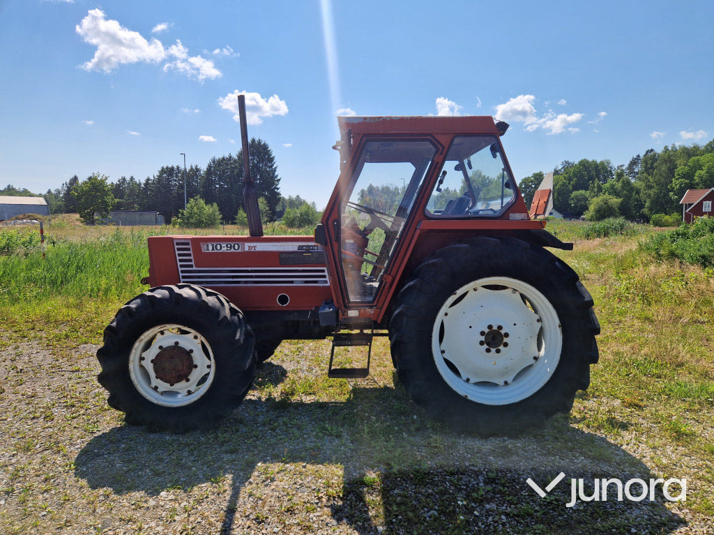 Traktor Fiat 110-90 DT - 장궤형 트랙터 : 사진 3 Traktor Fiat 110-90 DT - 장궤형 트랙터 : 사진 3