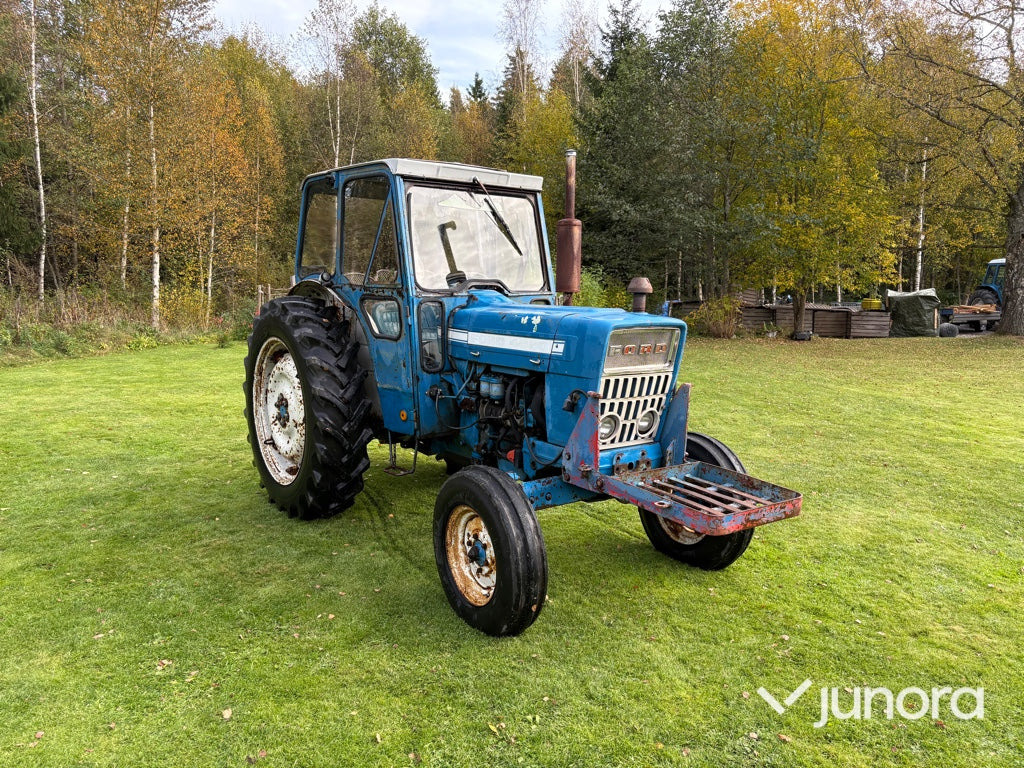 Traktor - Ford 4000 - 장궤형 트랙터 : 사진 2 Traktor - Ford 4000 - 장궤형 트랙터 : 사진 2